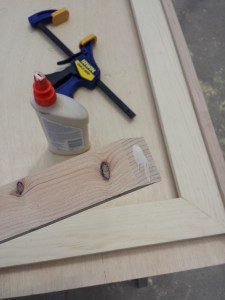 Step 8h Clamp and glue edges